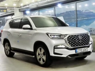 수원중고차구입대출 매물 사진 2 - 2021년 180,000km